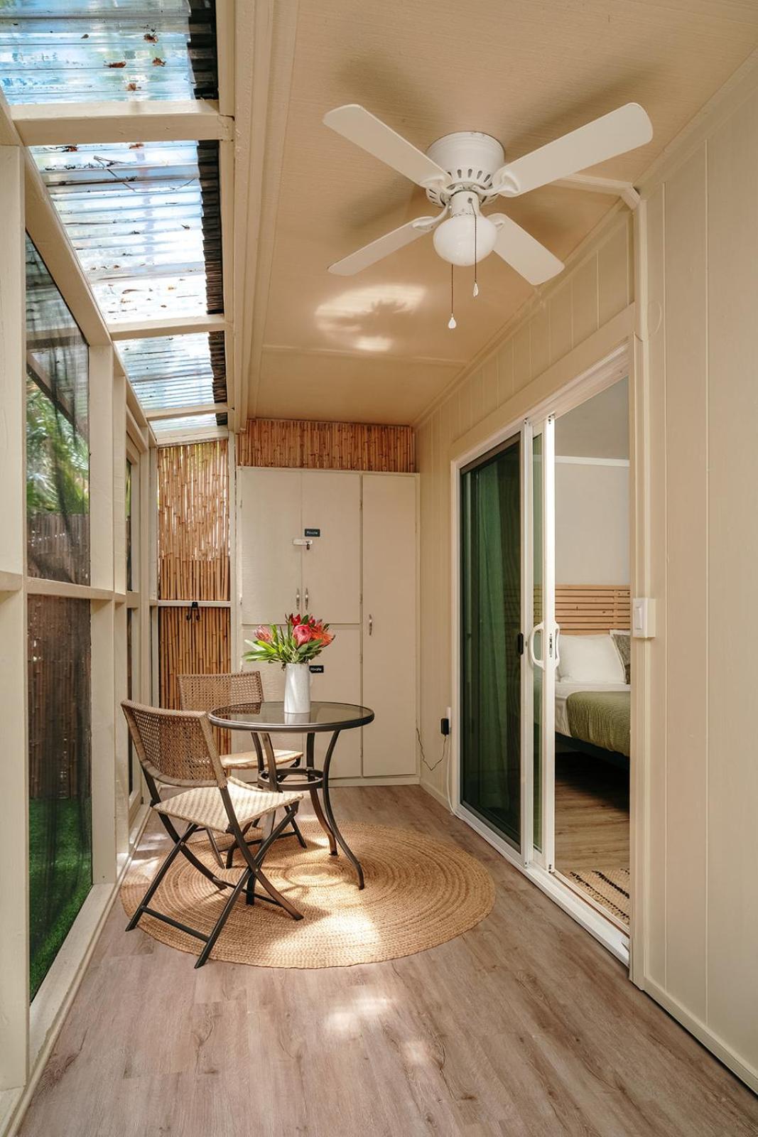 The Alani At Kona Shores Kailua-Kona Exterior photo